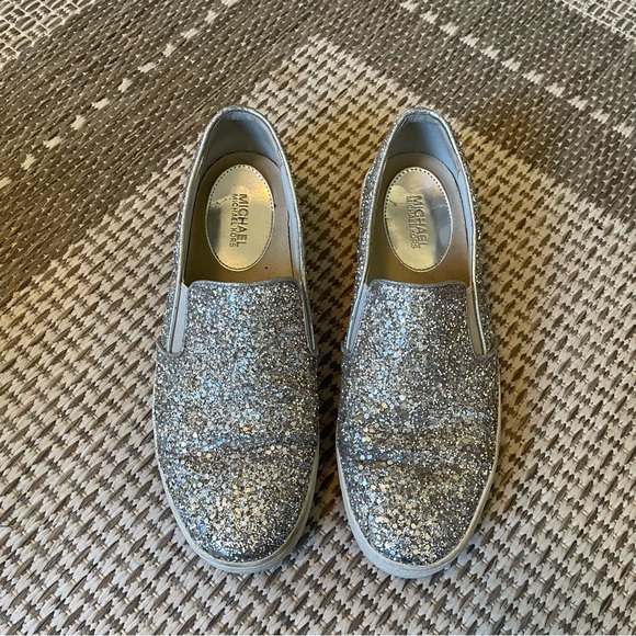 🎉HP🎉 Michael Kors Keaton Glitter Slip-On Sneakers - size 7M - Picture 1 of 10